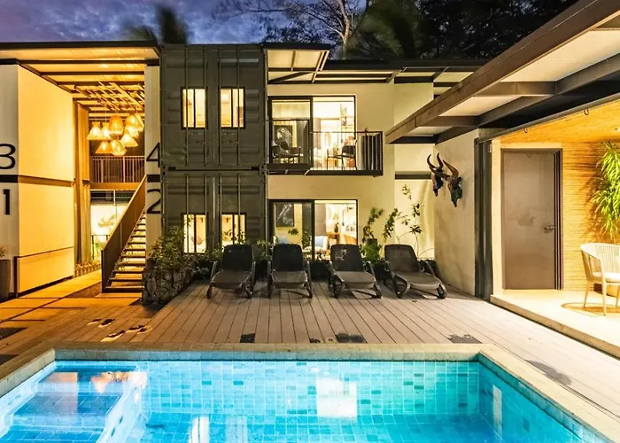 Apartamento Z102 Studios, 4 Industrial W Pool!